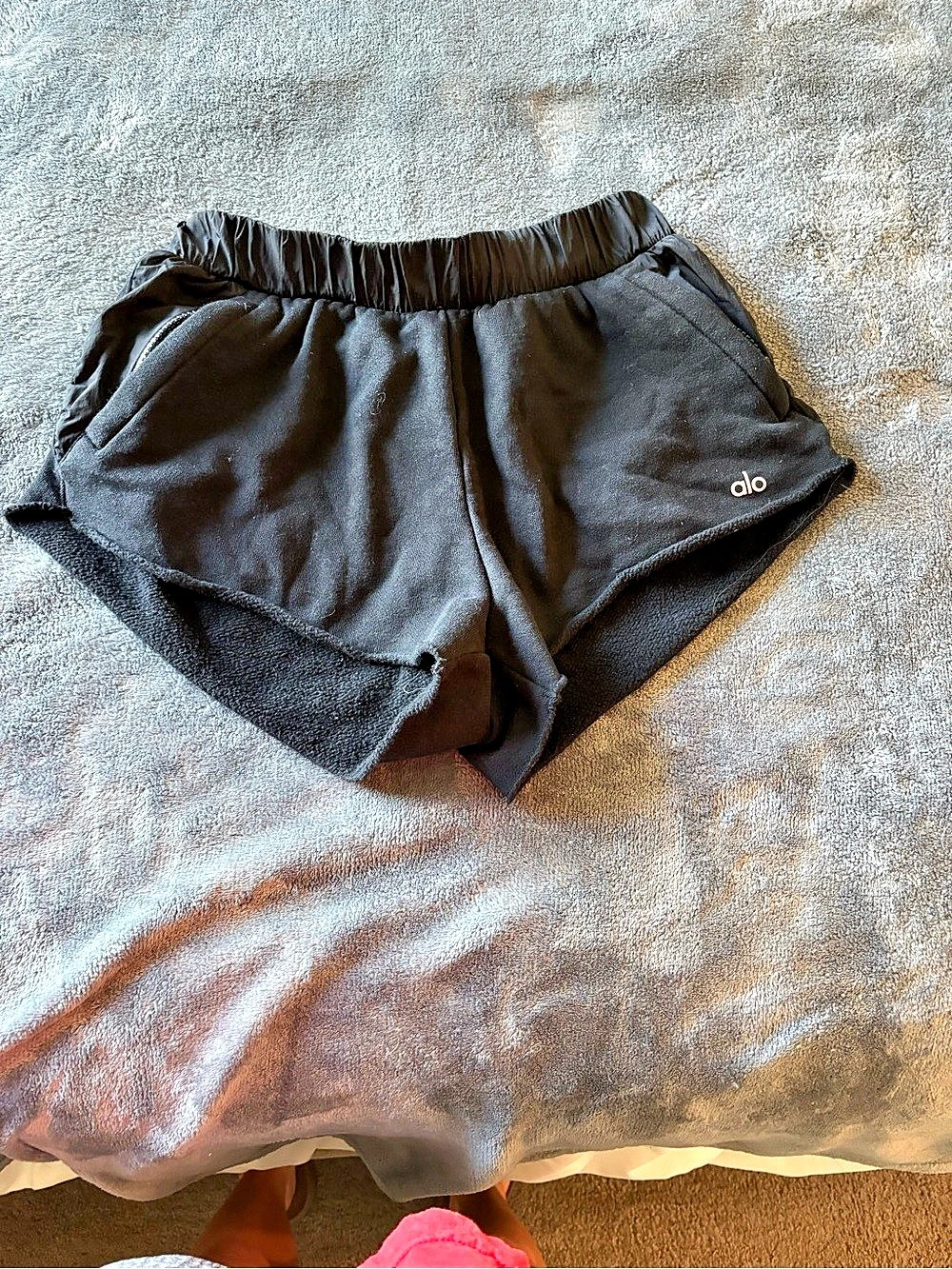 Alo Yoga Accolade Short Black Athletic Shorts